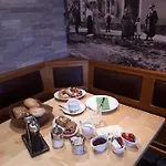 Sammueller Hotel 3*